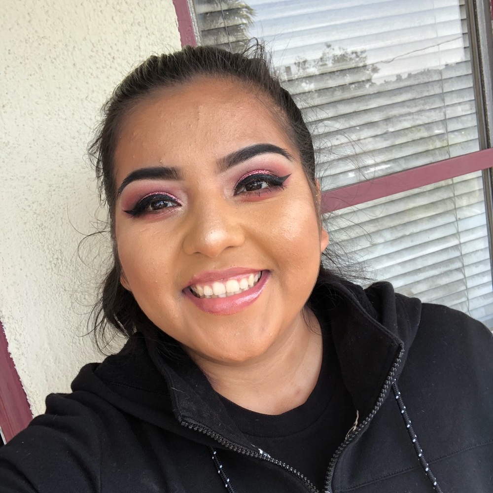 Meet your Posher, Melissa